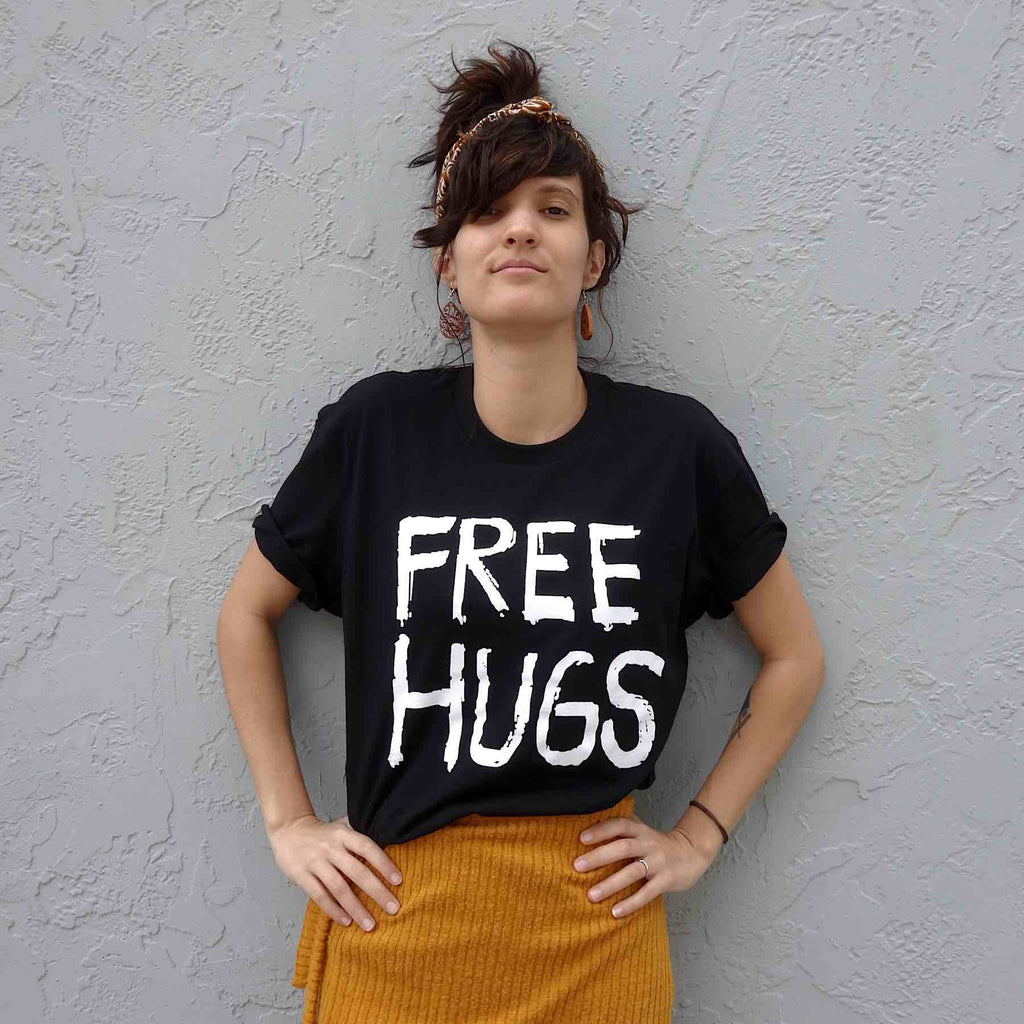 Free Hugs - Unisex T-shirt