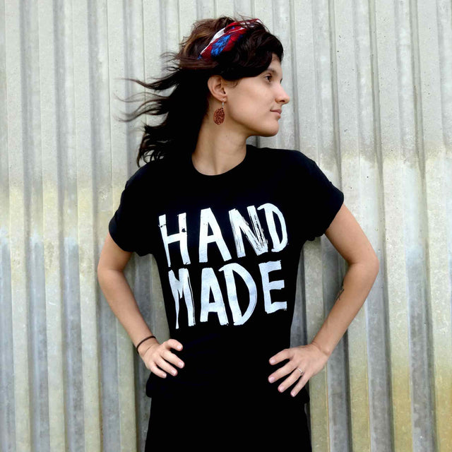 Hand Made - Unisex T-shirt